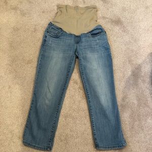 Cropped maternity jeans